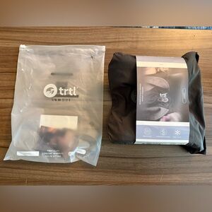 Trtl Travel Pillow Cool in Dark Gray